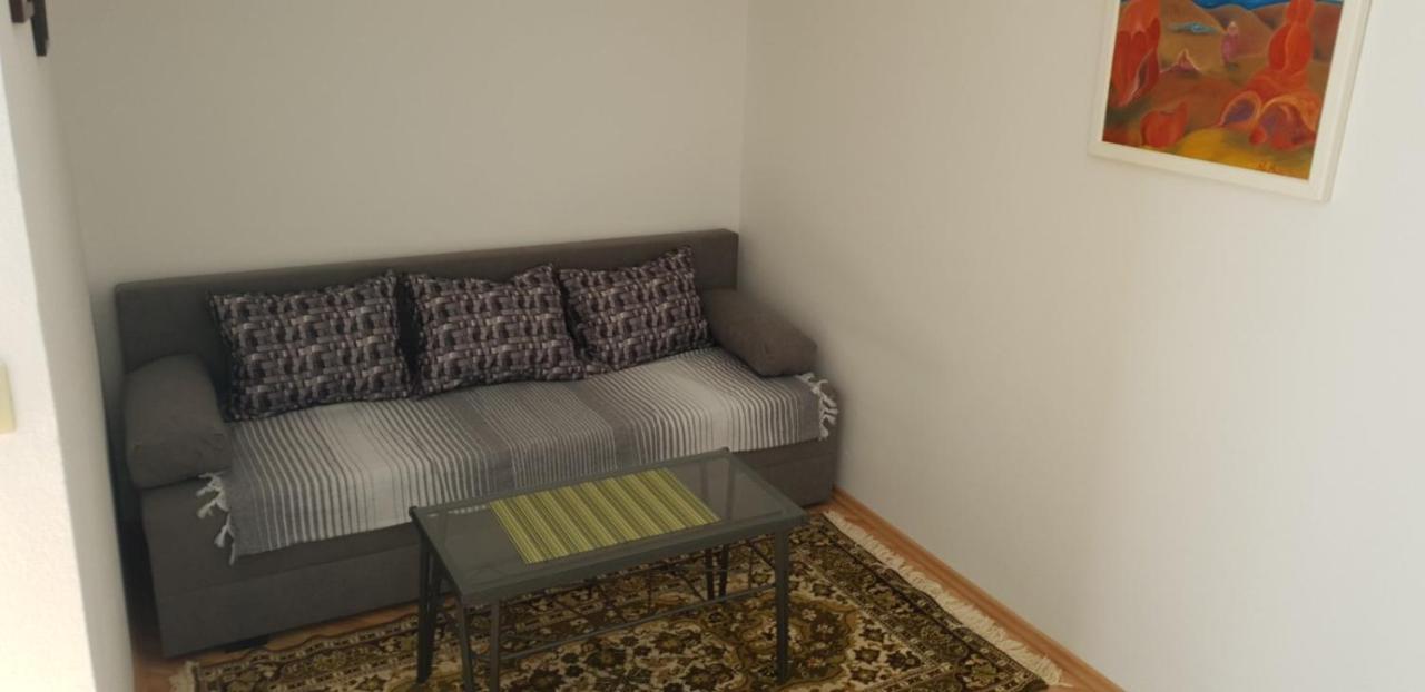 Apartment Roglic Раб Екстериор снимка