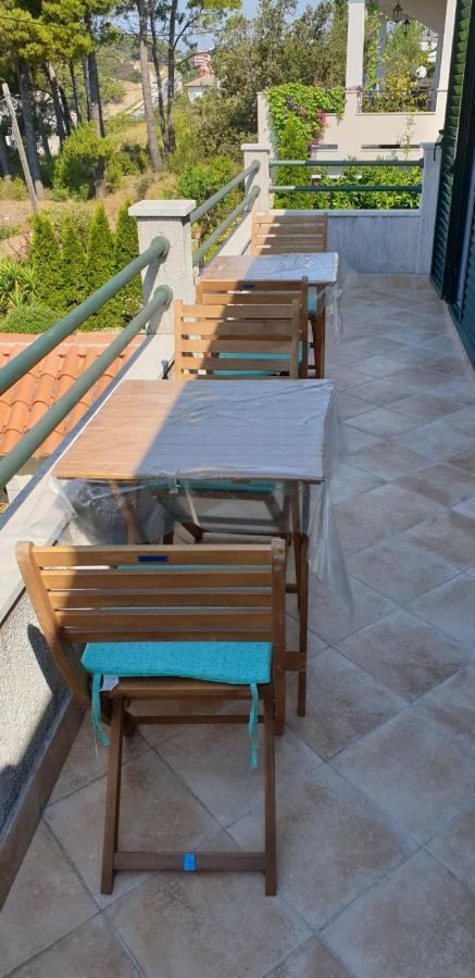 Apartment Roglic Раб Екстериор снимка