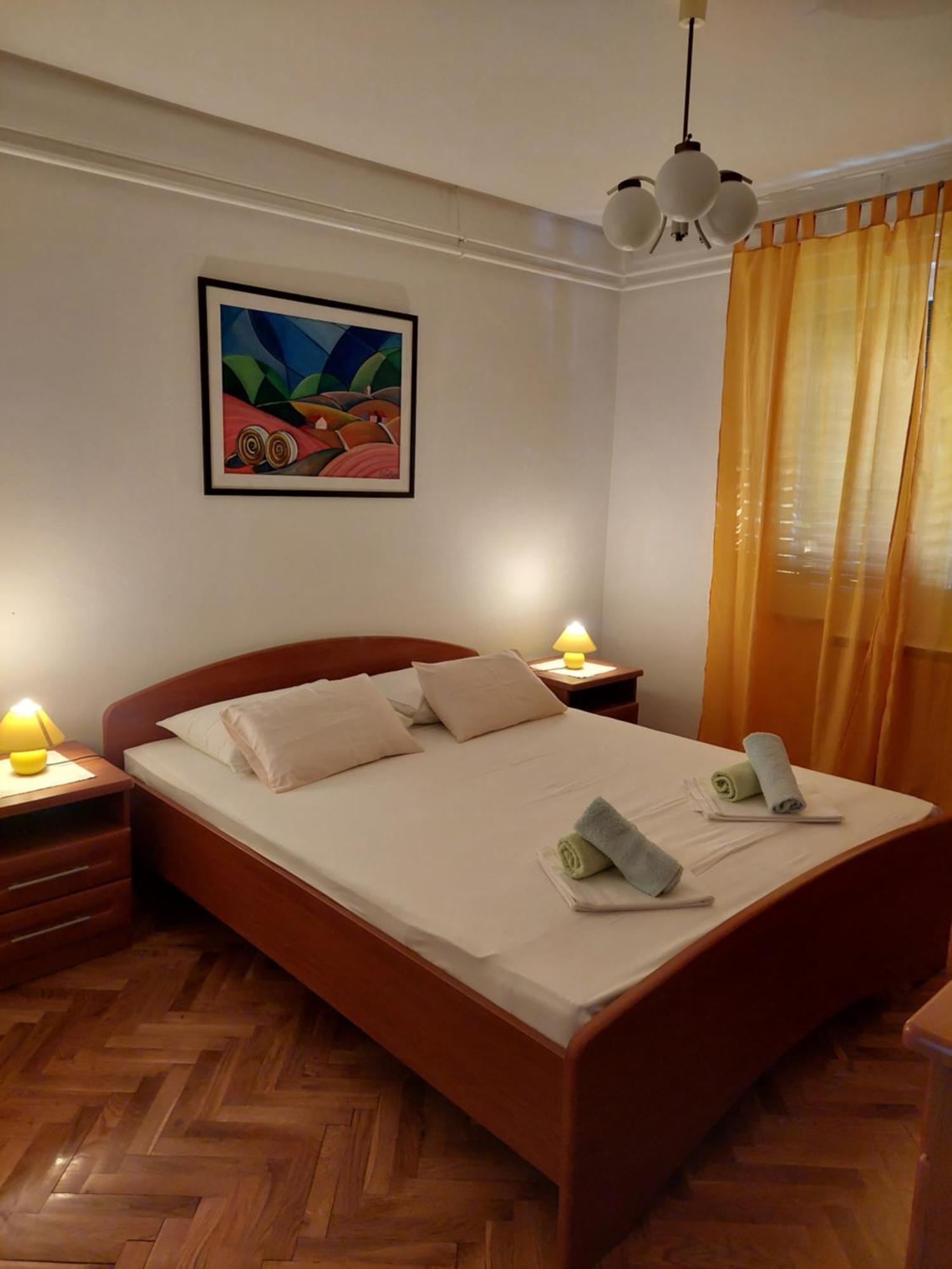 Apartment Roglic Раб Екстериор снимка